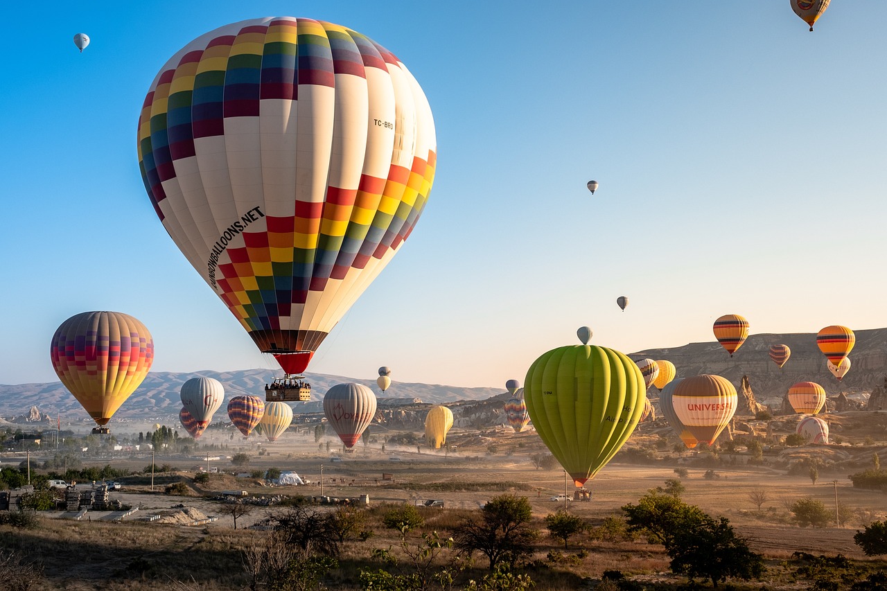 1547_721a55da-9177-4f19-8e86-e42c6f32a873_hot-air-balloons-4561267_1280.jpg