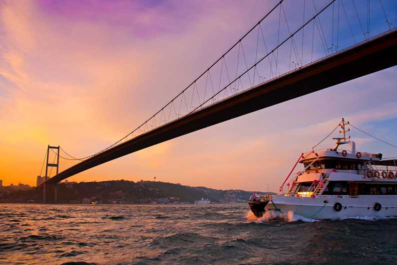 1547_b8795a5c-a176-4601-9962-75cf401ccc4e_sunset-cruise-bosphorus-istanbul-Turkey.jpg
