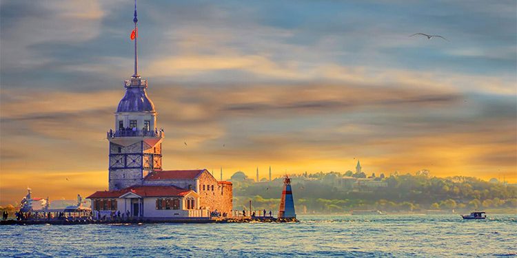 1547_bbd75cff-71b5-40d2-bae0-c2289d9d0660_sunset-cruise-bosphorus-istanbul-get4trip.jpg